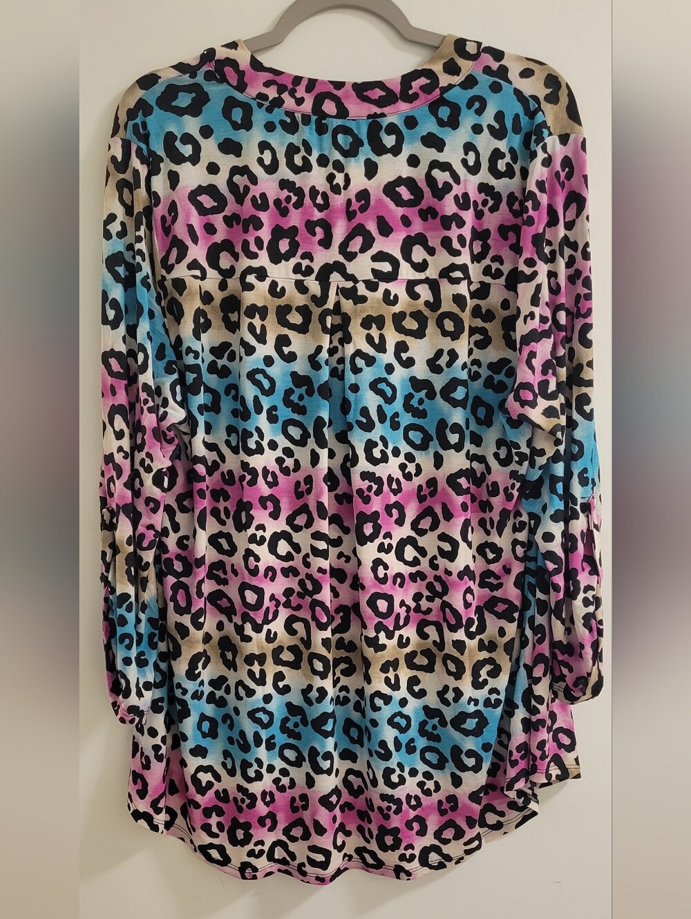 Scarlett Multicolor Leopard Print Blouse – Pink, Blue, Cream, Black - Picture 2 of 4